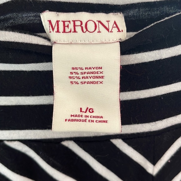 Long back/white striped skirt - Picture 3 of 3